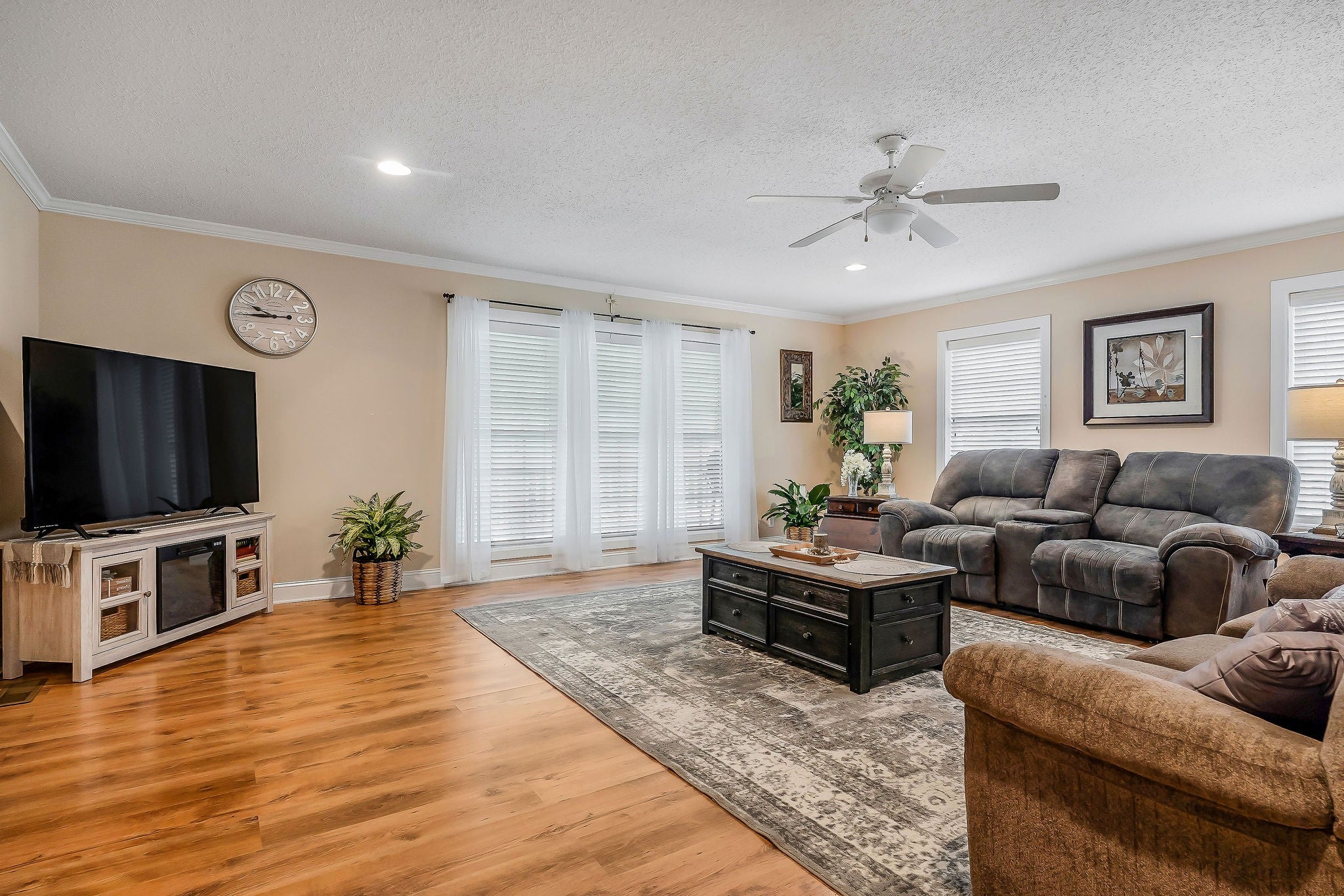 Liberty, Tennessee, 37095, United States, 3 Bedrooms Bedrooms, ,3 BathroomsBathrooms,Residential,For Sale,2006602