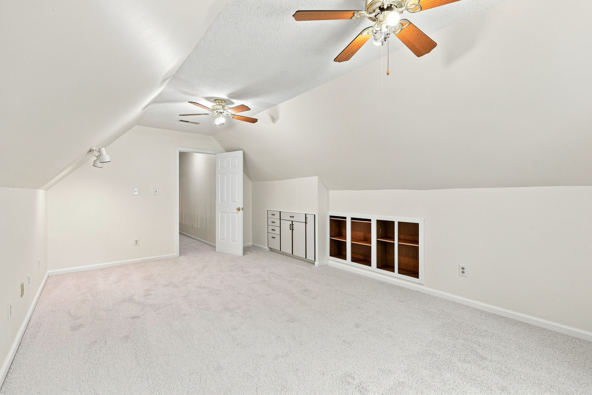  4305 Dinwiddie Court, Raleigh, NC, 27604 - 物件實景