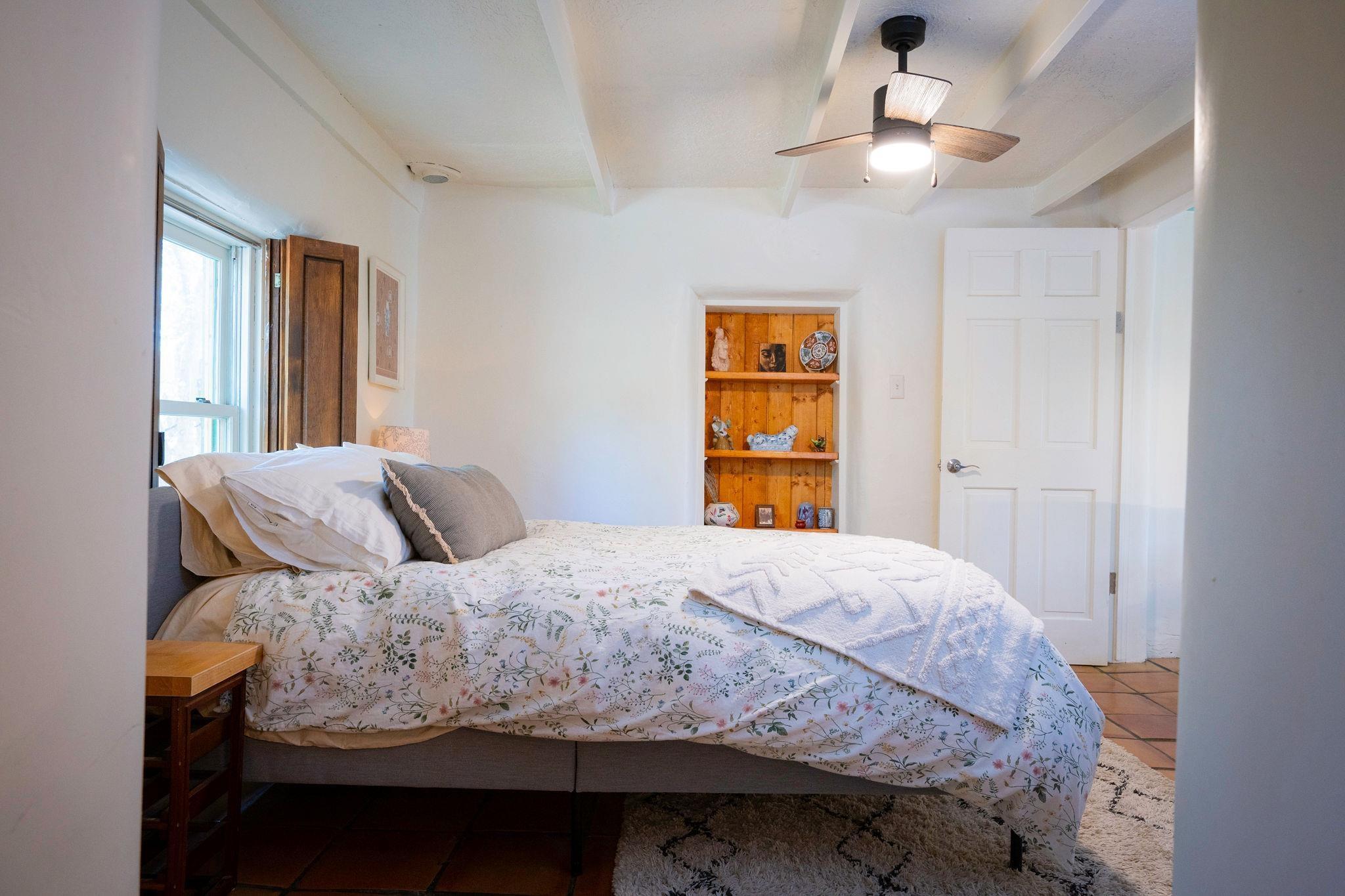 Ranchos De Taos, New Mexico, 87557, United States, 3 Bedrooms Bedrooms, ,3 BathroomsBathrooms,Residential,For Sale,1688394