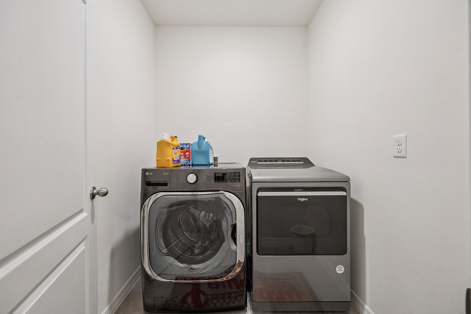  DAVENPORT - 物件實景