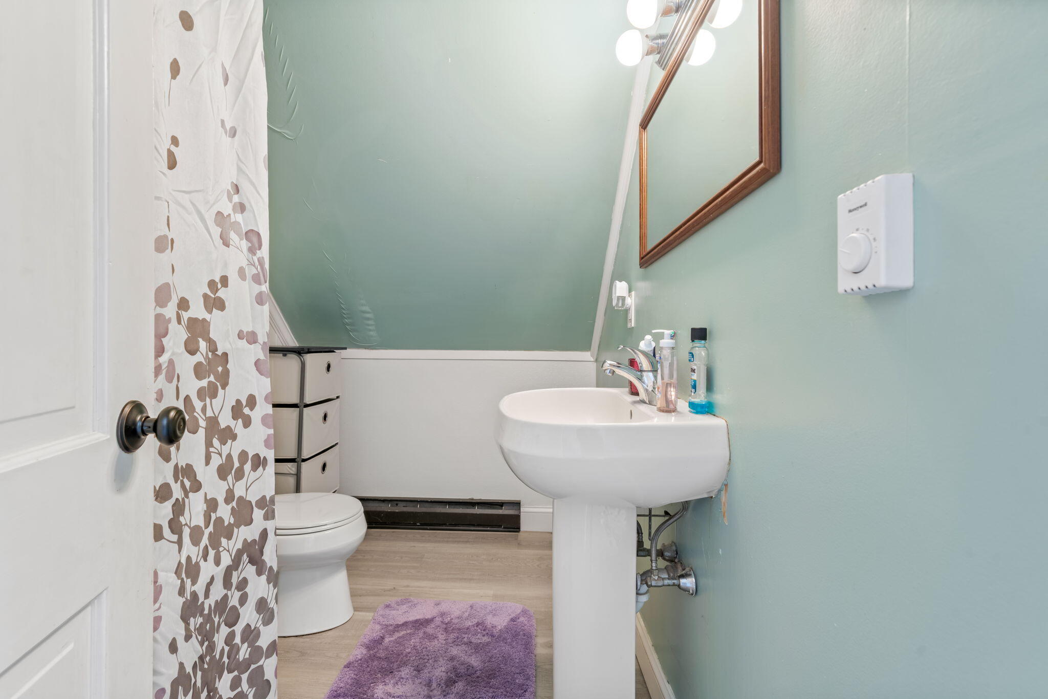 Biddeford, Maine, 04005, United States, ,3 BathroomsBathrooms,Residential,For Sale,1977018