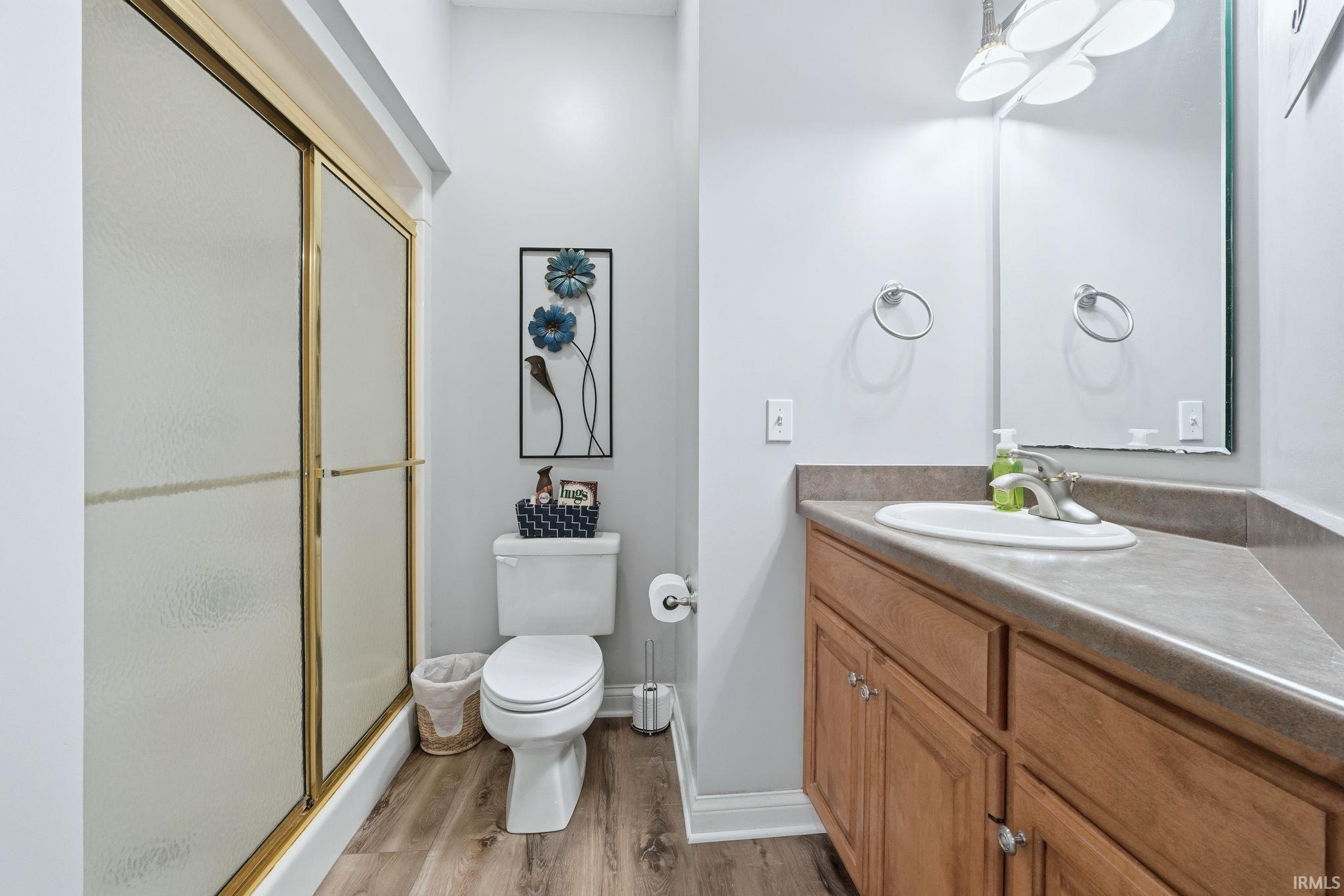 Woodburn, Indiana, 46797, United States, 3 Bedrooms Bedrooms, ,4 BathroomsBathrooms,Residential,For Sale,1987372