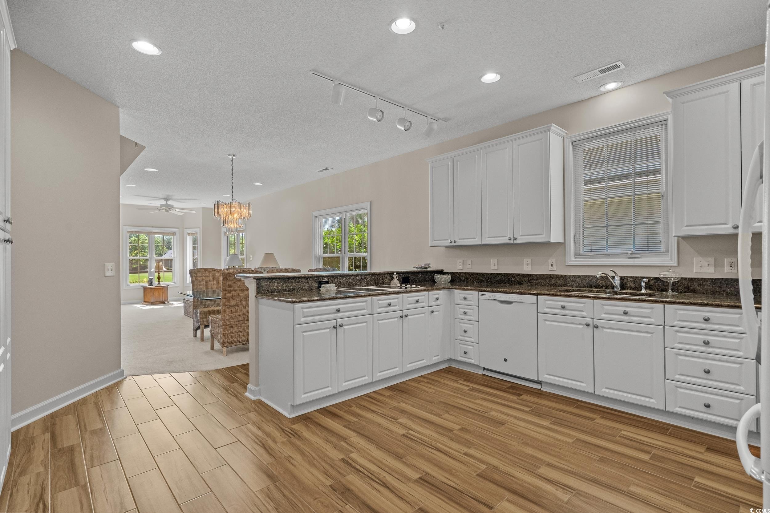 North Myrtle Beach, South Carolina, 29582, United States, 4 Bedrooms Bedrooms, ,4 BathroomsBathrooms,Residential,For Sale,1943051