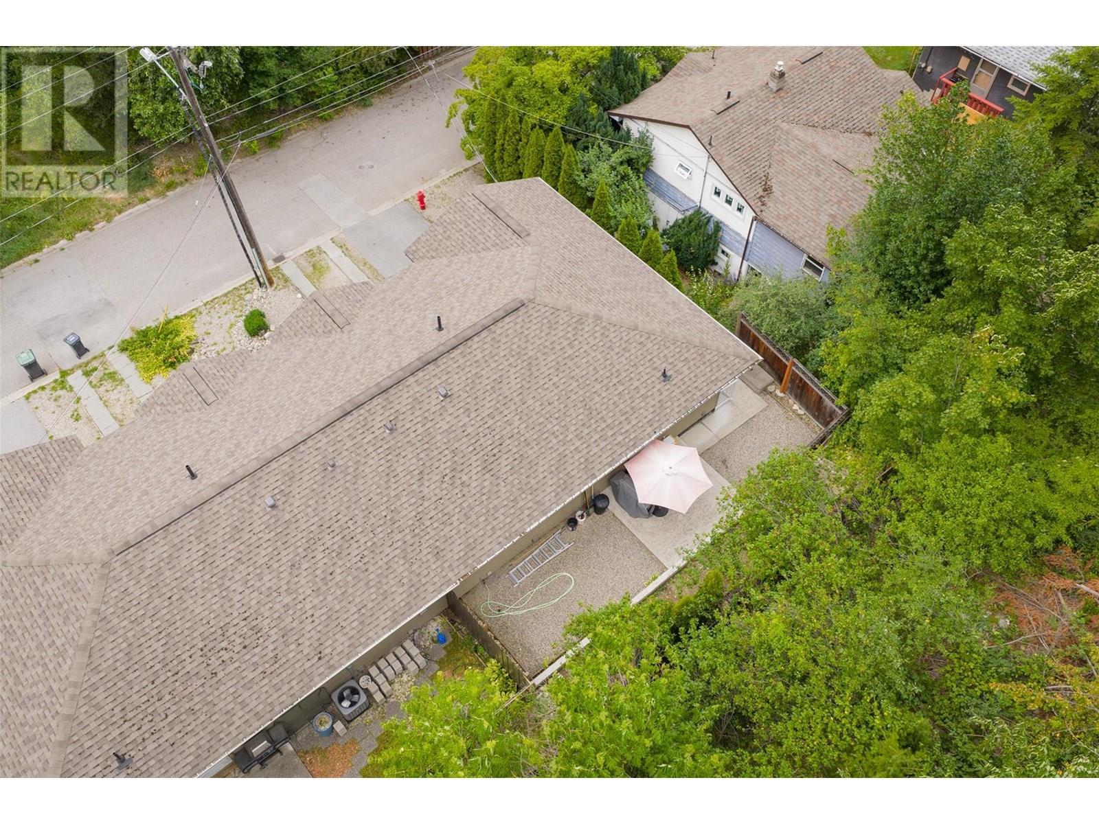 CASTLEGAR, British Columbia, V1N 1J7, CA, 3 Bedrooms Bedrooms, ,2 BathroomsBathrooms,Residential,For Sale,1913084