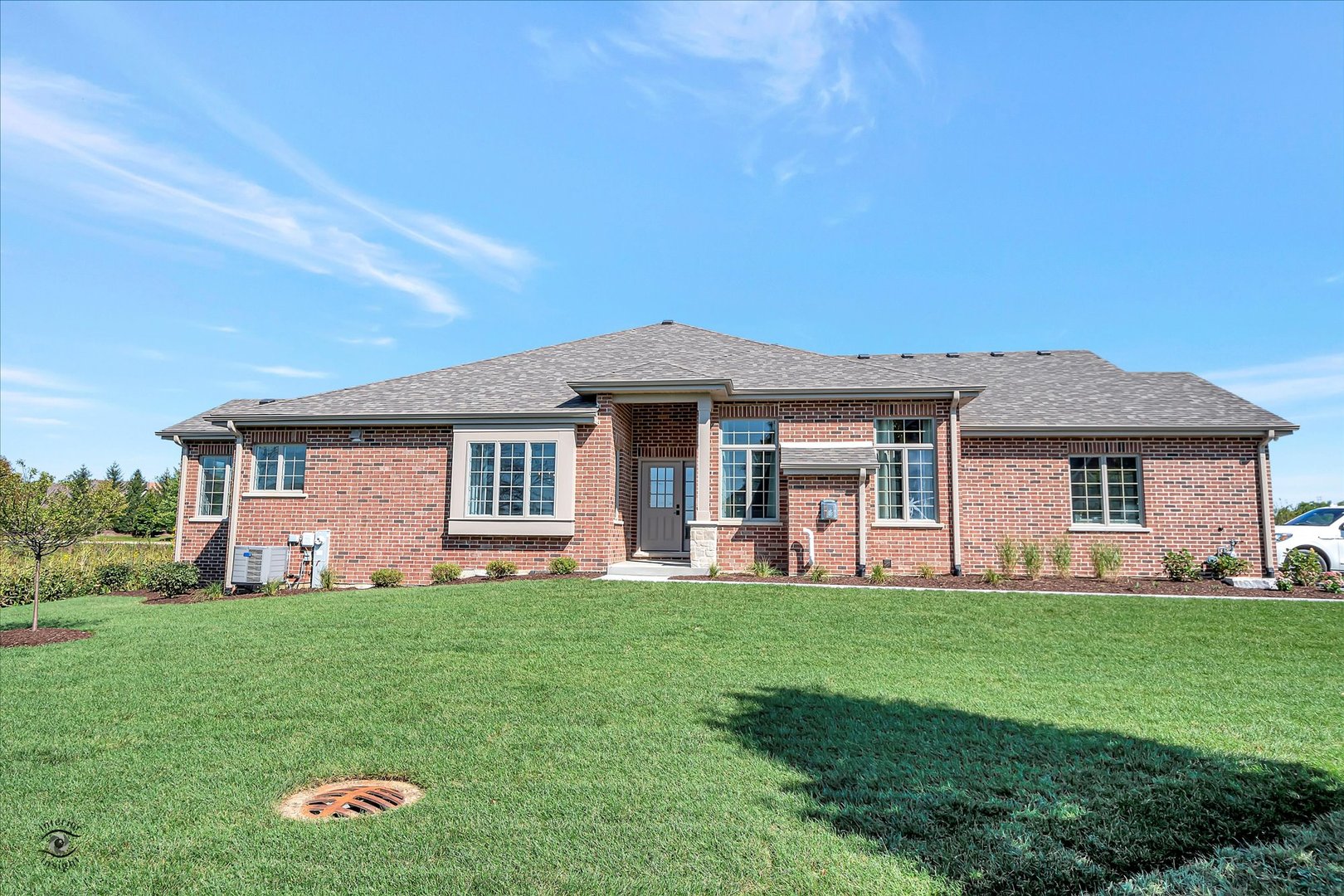 Frankfort, Illinois, 60423, United States, 2 Bedrooms Bedrooms, ,2 BathroomsBathrooms,Residential,For Sale,1915517
