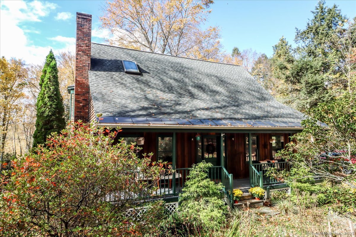 New Milford, Connecticut, 06776, United States, 3 Bedrooms Bedrooms, ,3 BathroomsBathrooms,Residential,For Sale,1971599