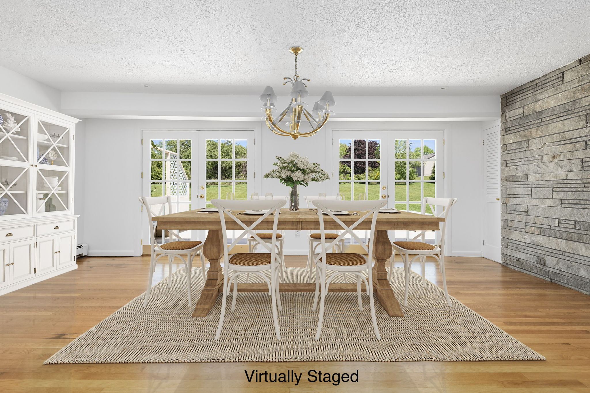  Easy Living, Exceptional Space, Prime North Dartmouth Location - 物件實景