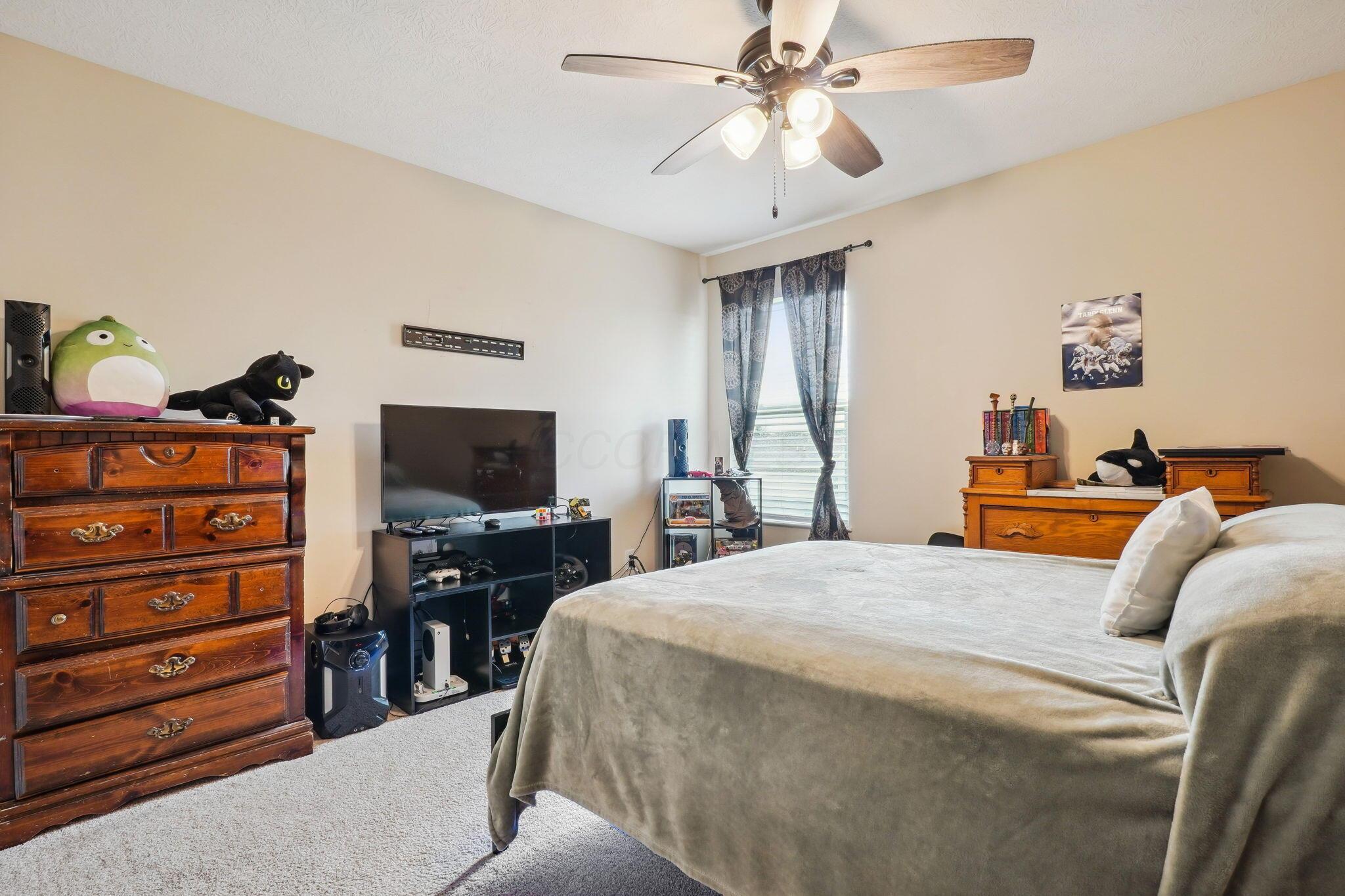 Marysville, Ohio, 43040, United States, 4 Bedrooms Bedrooms, ,3 BathroomsBathrooms,Residential,For Sale,1890378