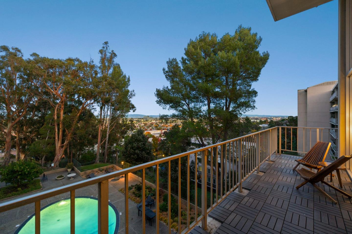 Belmont, California, 94002, United States, 3 Bedrooms Bedrooms, ,3 BathroomsBathrooms,Residential,For Sale,2002913