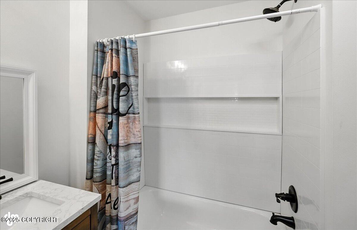 Kenai, Alaska, 99611, United States, 3 Bedrooms Bedrooms, ,2 BathroomsBathrooms,Residential,For Sale,1977033