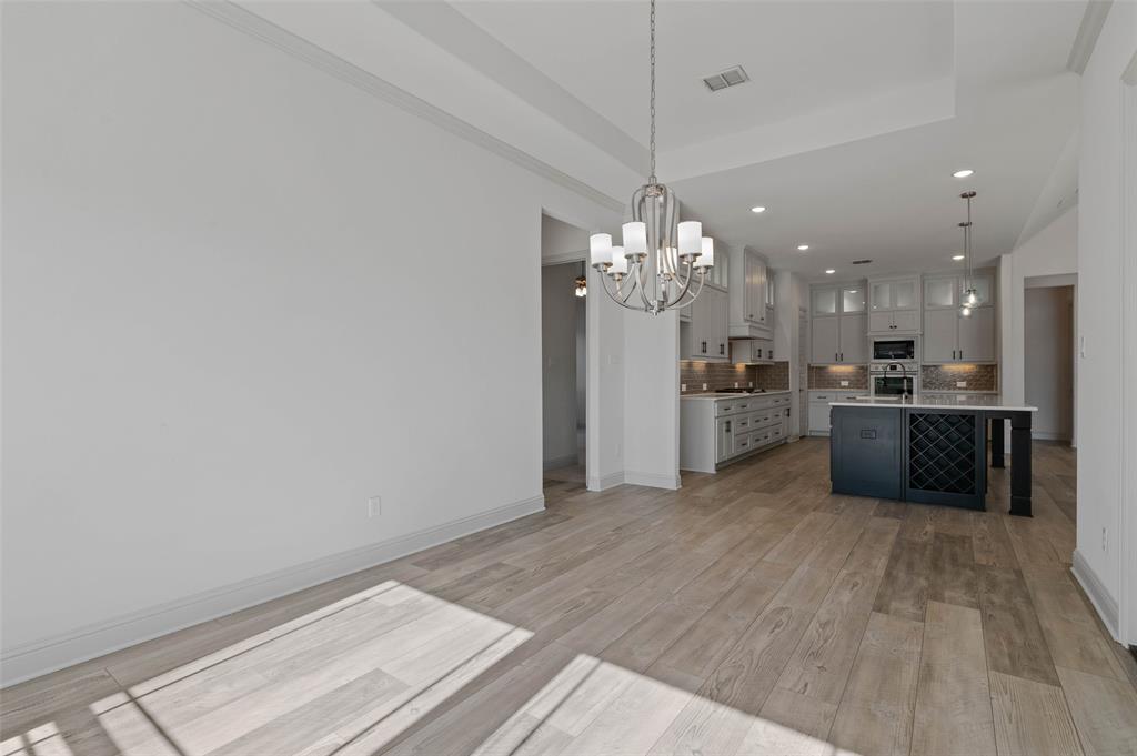 Shady Shores, Texas, 76208, United States, 4 Bedrooms Bedrooms, ,4 BathroomsBathrooms,Residential,For Sale,1983934