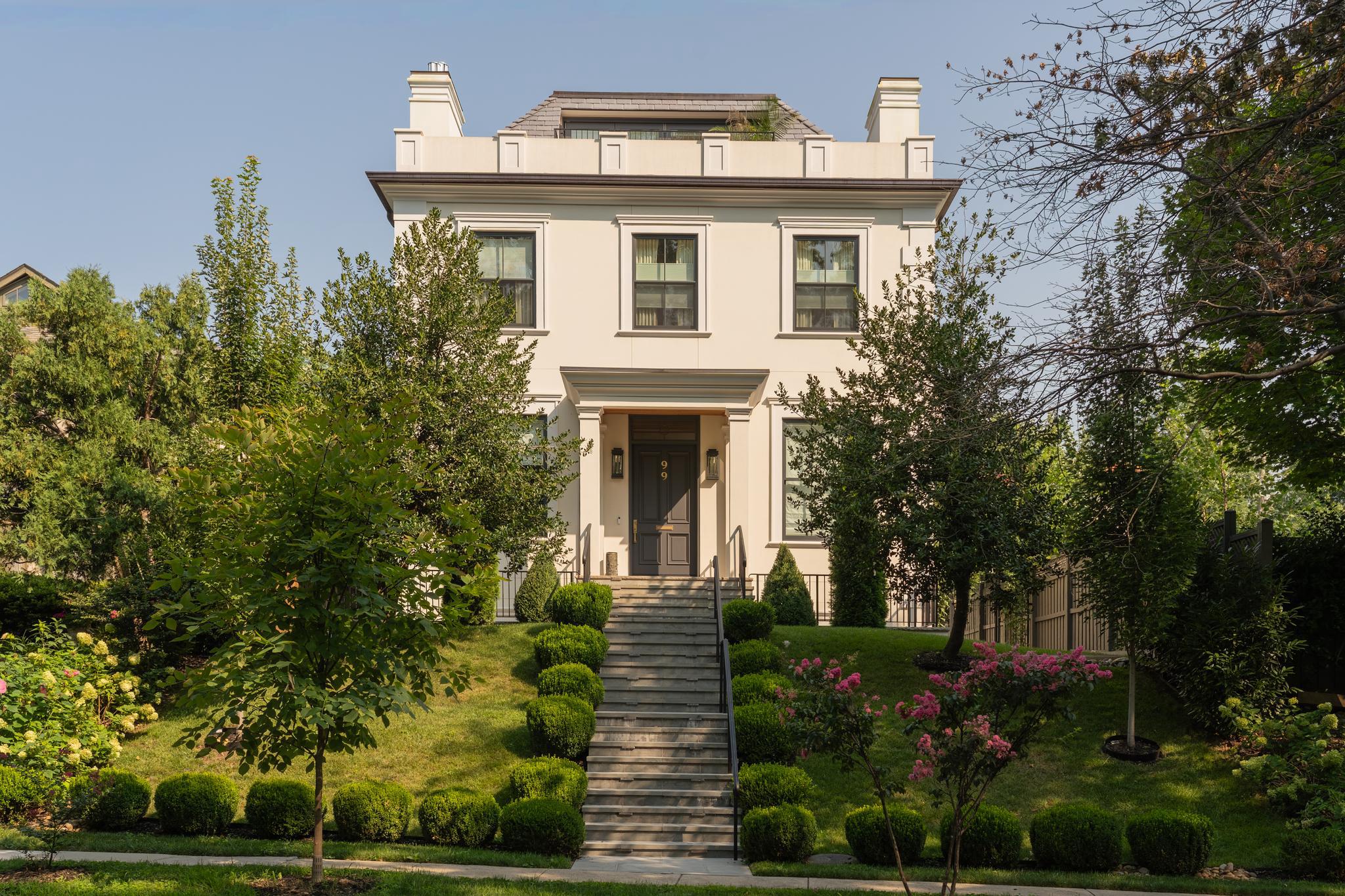 99 Observatory Circle NW