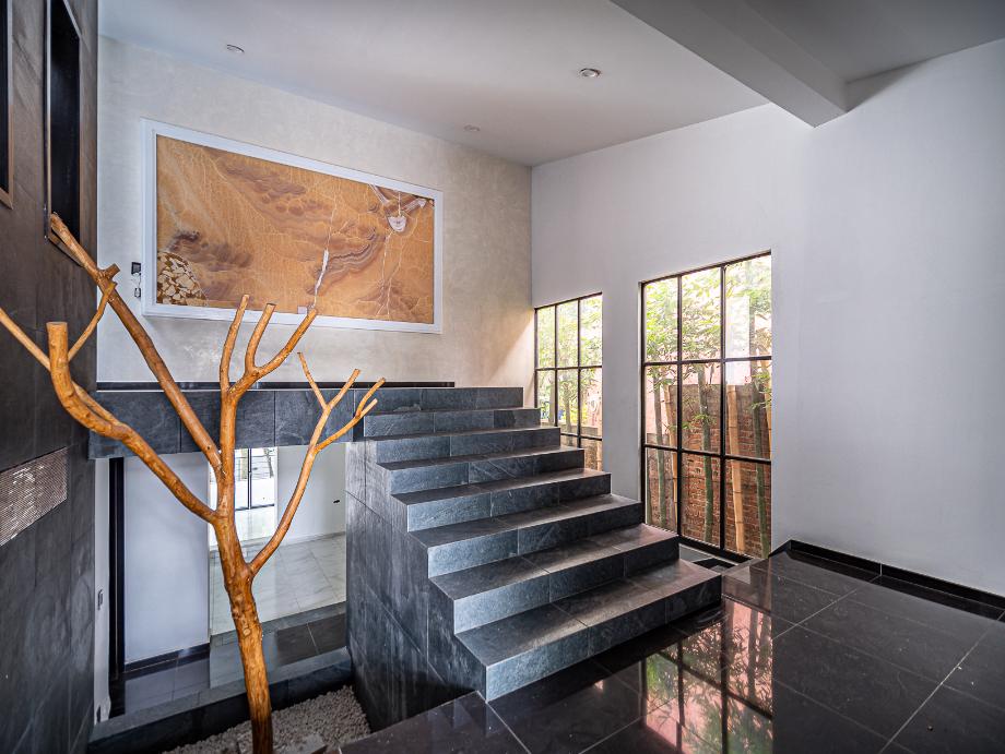 Atizapán de Zaragoza, Estado de méxico, 52938, Mexico, 6 Bedrooms Bedrooms, ,6 BathroomsBathrooms,Residential,For Sale,1916931