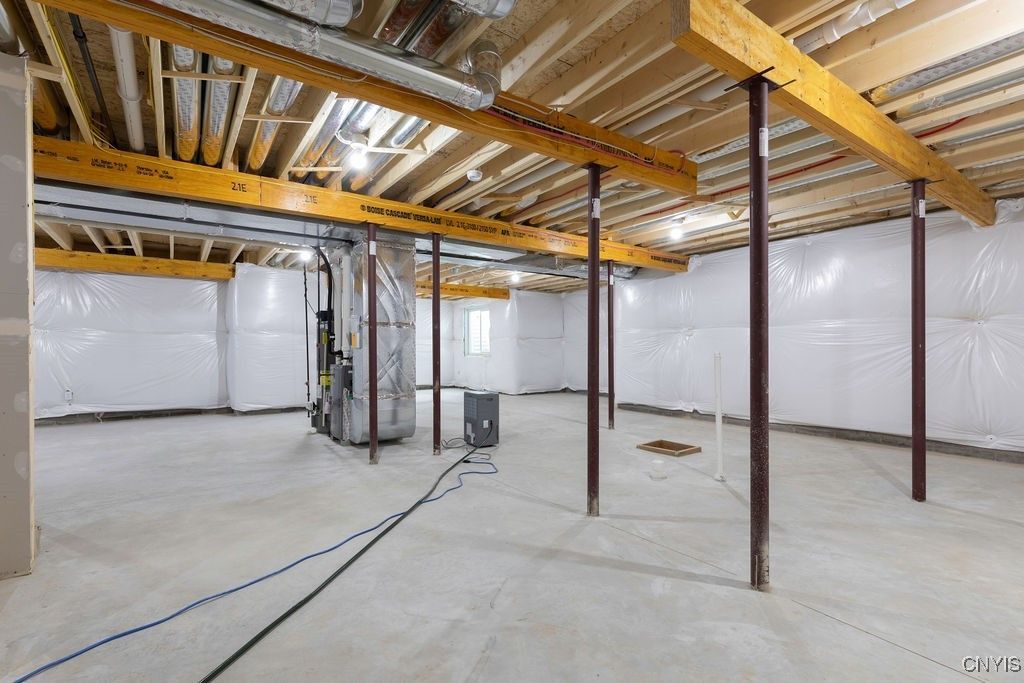 Baldwinsville, New York, 13027, United States, 4 Bedrooms Bedrooms, ,3 BathroomsBathrooms,Residential,For Sale,1991108