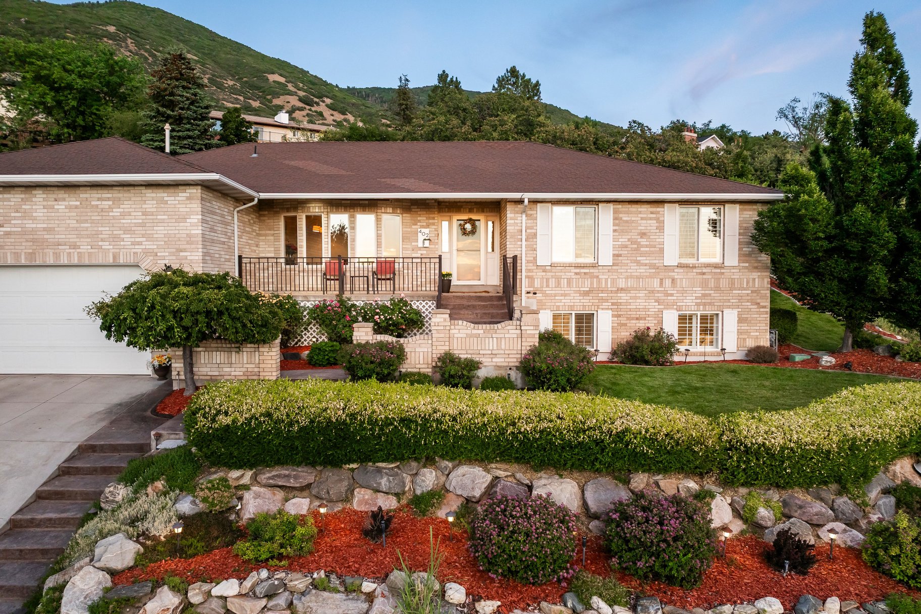  Farmington Rambler on Private Half-Acre with Incredible Views - 物件實景