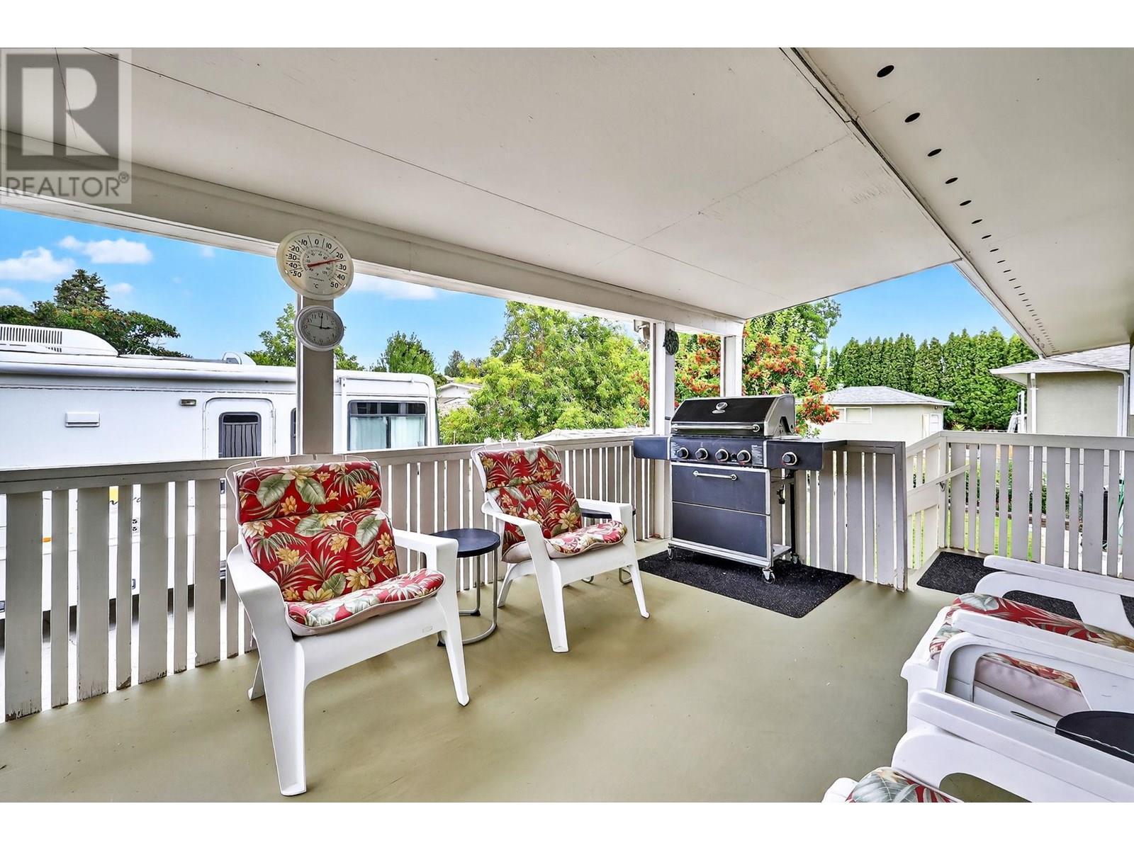 KELOWNA, British Columbia, V1Y 3S7, CA, 5 Bedrooms Bedrooms, ,2 BathroomsBathrooms,Residential,For Sale,1902795