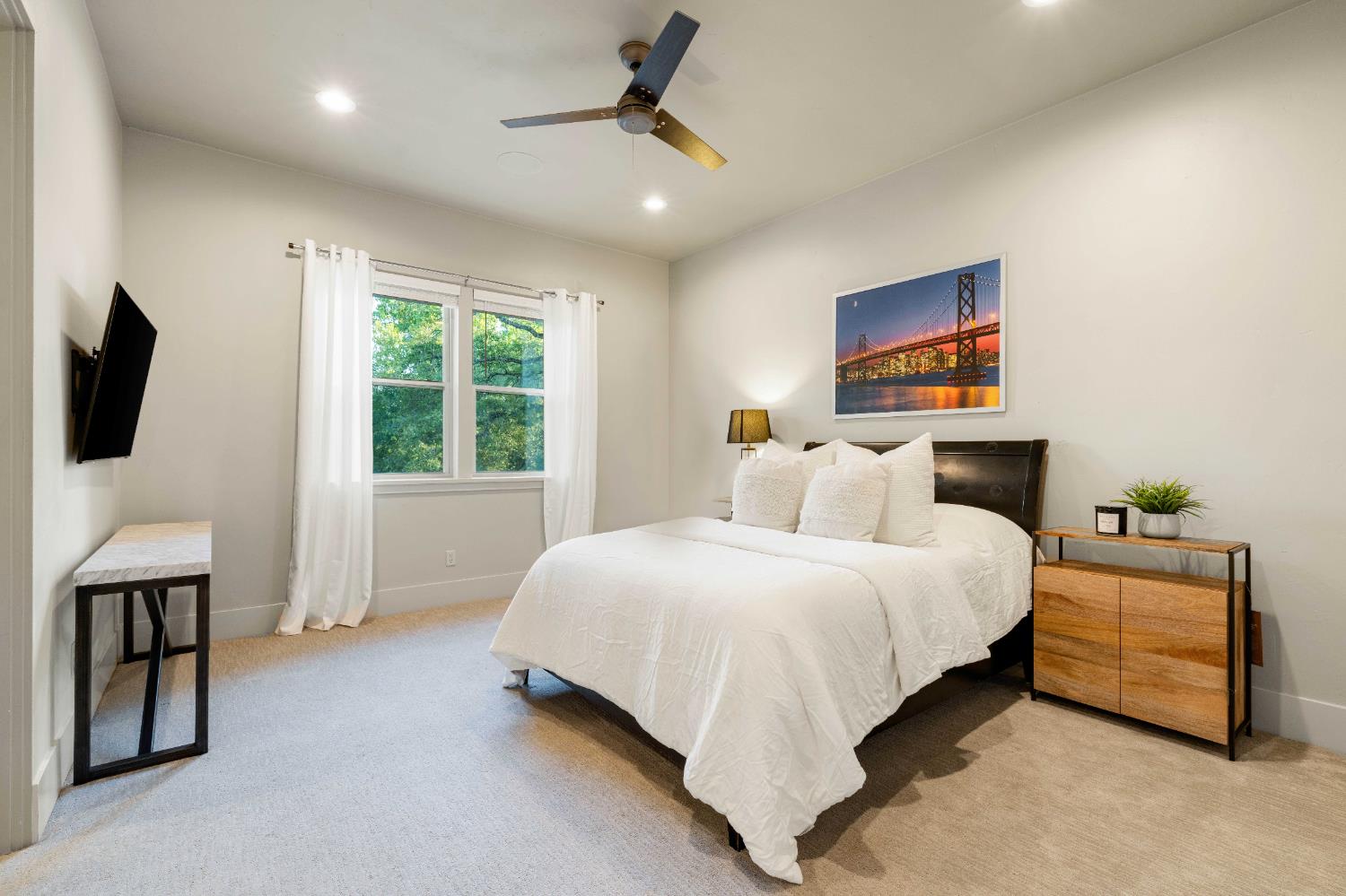 Loomis, California, 95650, United States, 5 Bedrooms Bedrooms, ,6 BathroomsBathrooms,Residential,For Sale,2003238