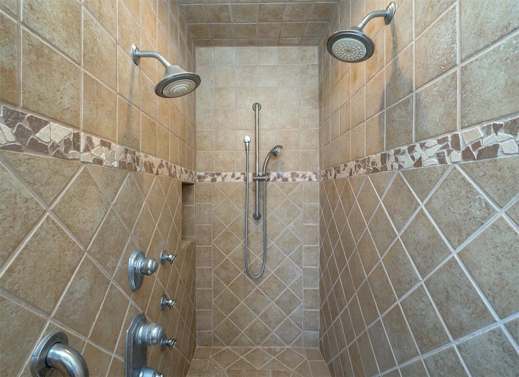 Polson, Montana, 59860, United States, 4 Bedrooms Bedrooms, ,4 BathroomsBathrooms,Residential,For Sale,1930633