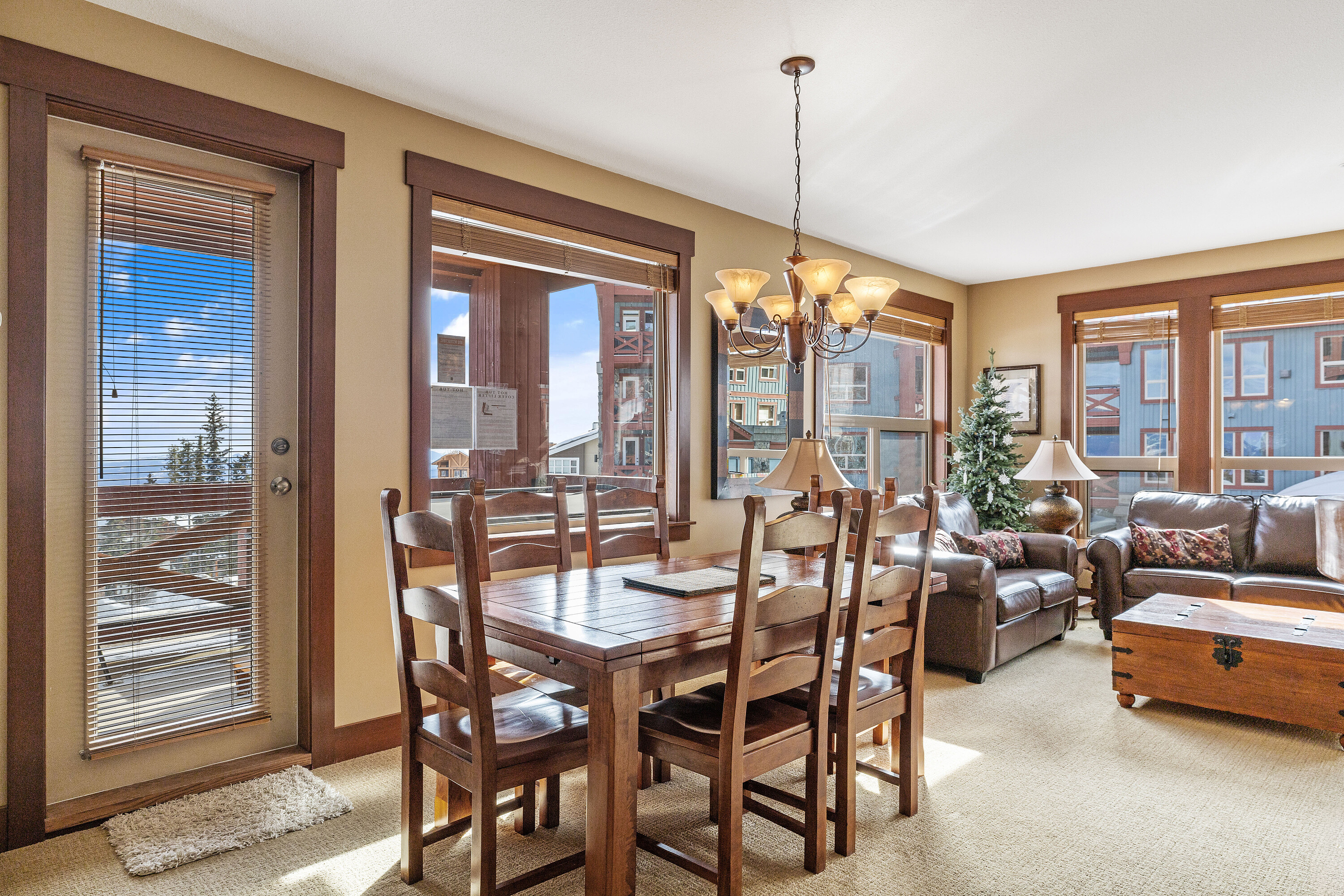  Ski In, Ski Out at Stonebridge - 物件實景