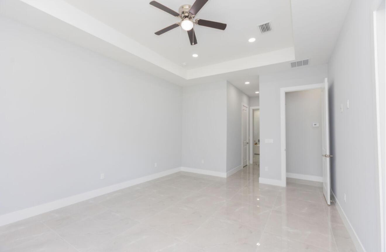 Port St Lucie, Florida, 34986, United States, 4 Bedrooms Bedrooms, ,3 BathroomsBathrooms,Residential,For Sale,1926175