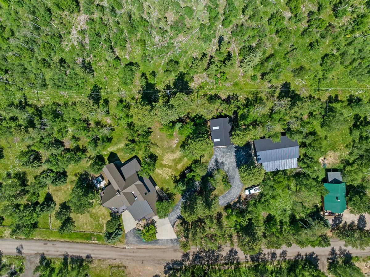 Lead, South Dakota, 57754, United States, 4 Bedrooms Bedrooms, ,3 BathroomsBathrooms,Residential,For Sale,1975195