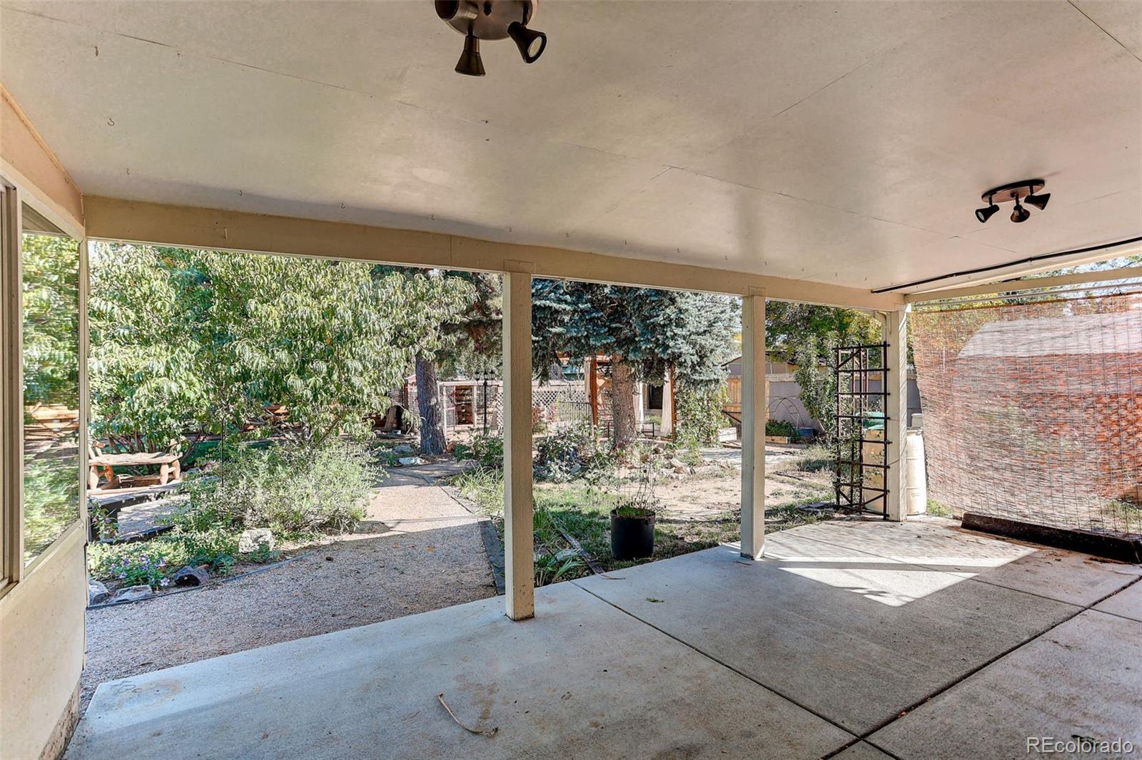 Arvada, Colorado, 80003, United States, 5 Bedrooms Bedrooms, ,1 BathroomBathrooms,Residential,For Sale,1956367