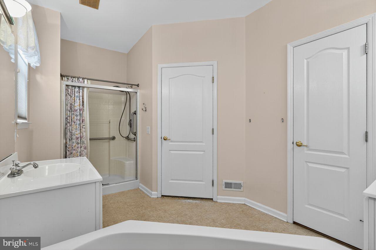 Marlton, New Jersey, 08053, United States, 2 Bedrooms Bedrooms, ,2 BathroomsBathrooms,Residential,For Sale,1994693