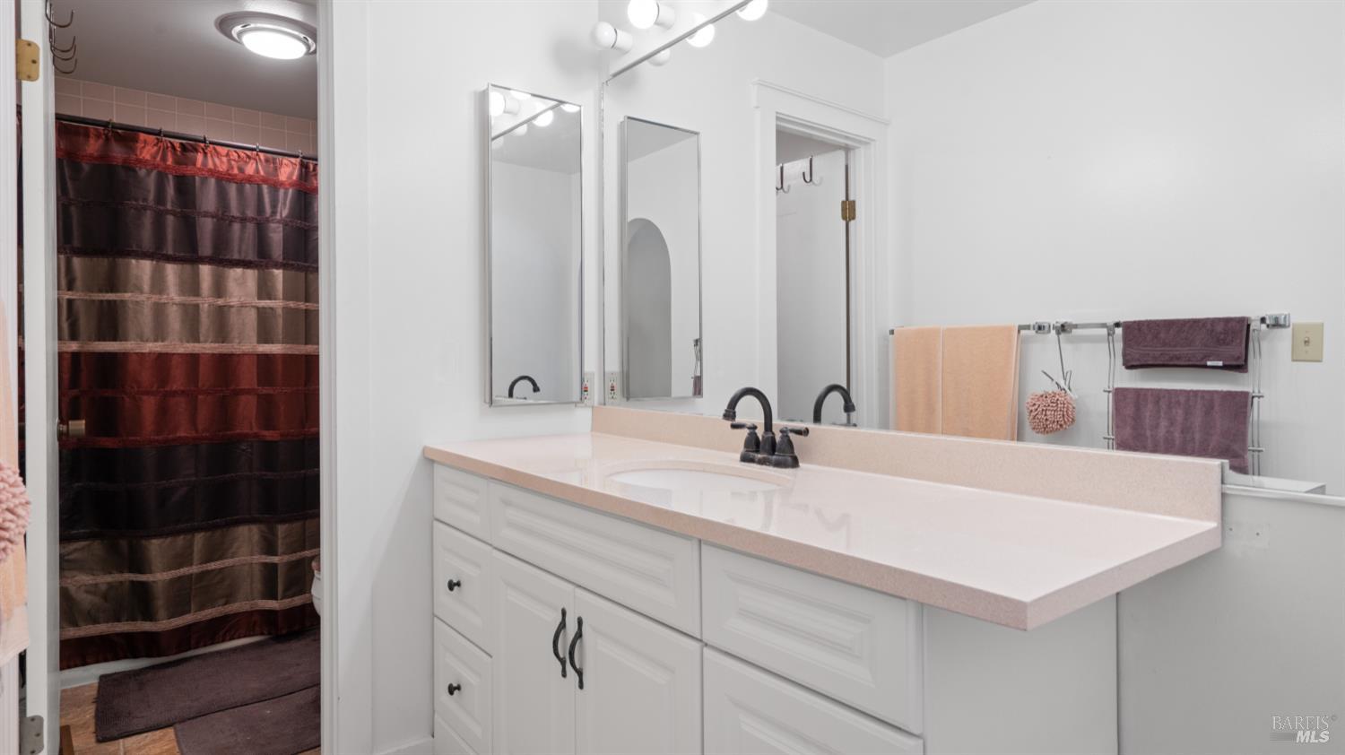 San Rafael, California, 94903, United States, 3 Bedrooms Bedrooms, ,3 BathroomsBathrooms,Residential,For Sale,1908286