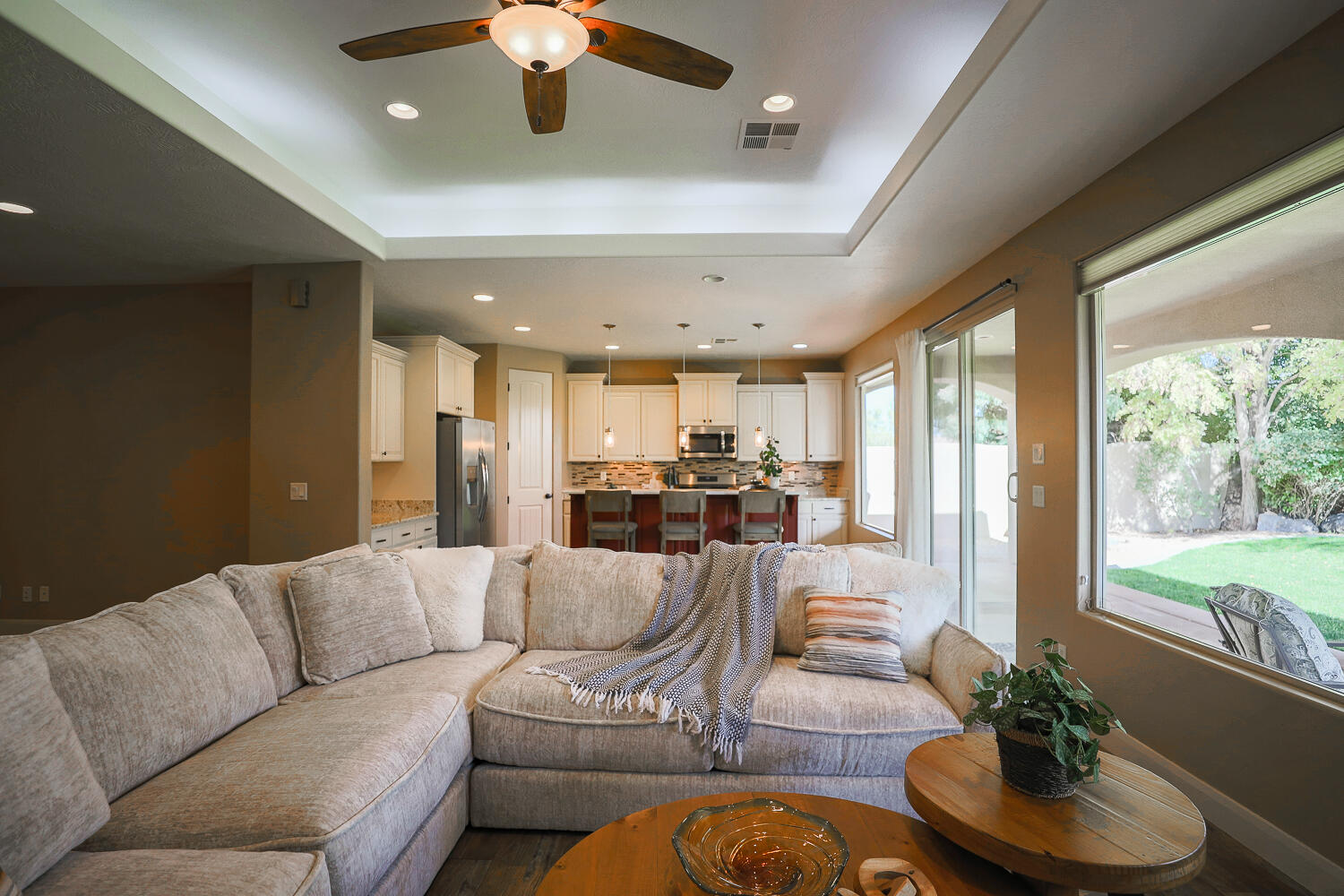 Hurricane, Utah, 84737, United States, 4 Bedrooms Bedrooms, ,Residential,For Sale,1986322