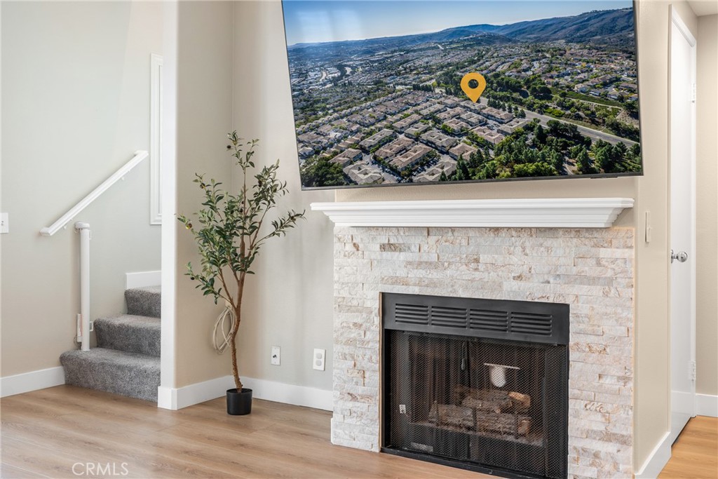 Aliso Viejo, California, 92656, United States, 2 Bedrooms Bedrooms, ,3 BathroomsBathrooms,Residential,For Sale,1989024