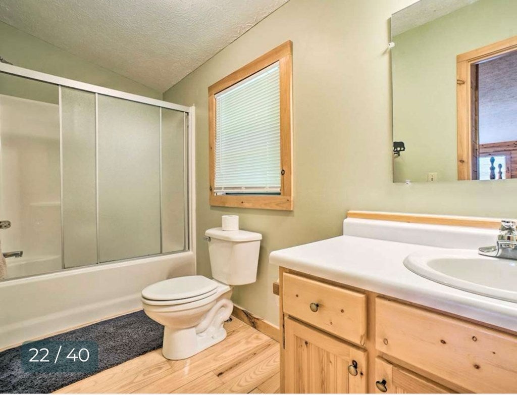 Young Harris, Georgia, 30582, United States, 3 Bedrooms Bedrooms, ,2 BathroomsBathrooms,Residential,For Sale,1863347