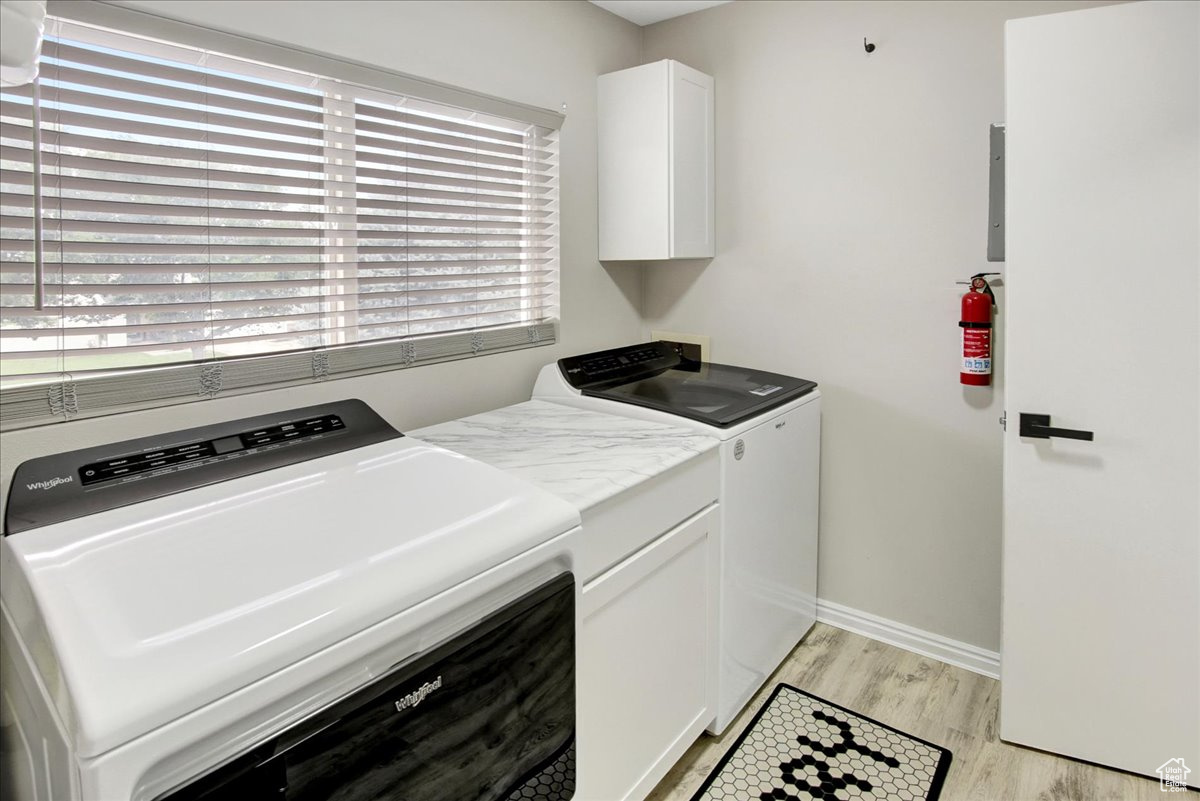 Woods Cross, Utah, 84087, United States, 3 Bedrooms Bedrooms, ,3 BathroomsBathrooms,Residential,For Sale,1932982