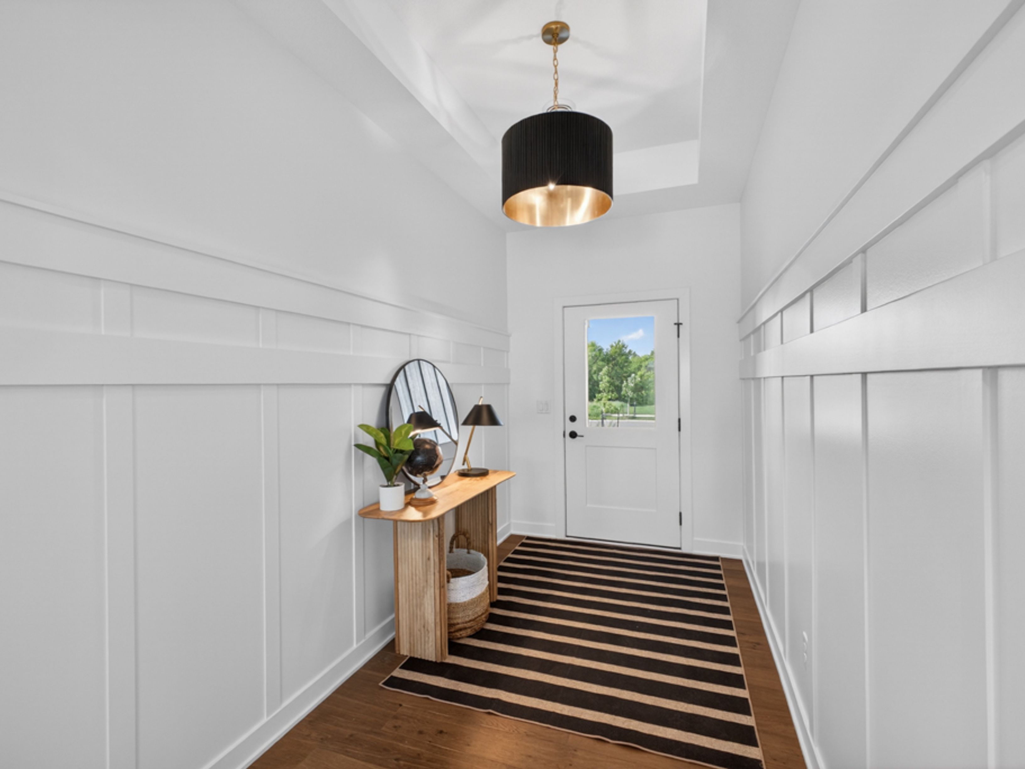  Century Valley Craftsman-Style, Single-Level Living - 物件實景