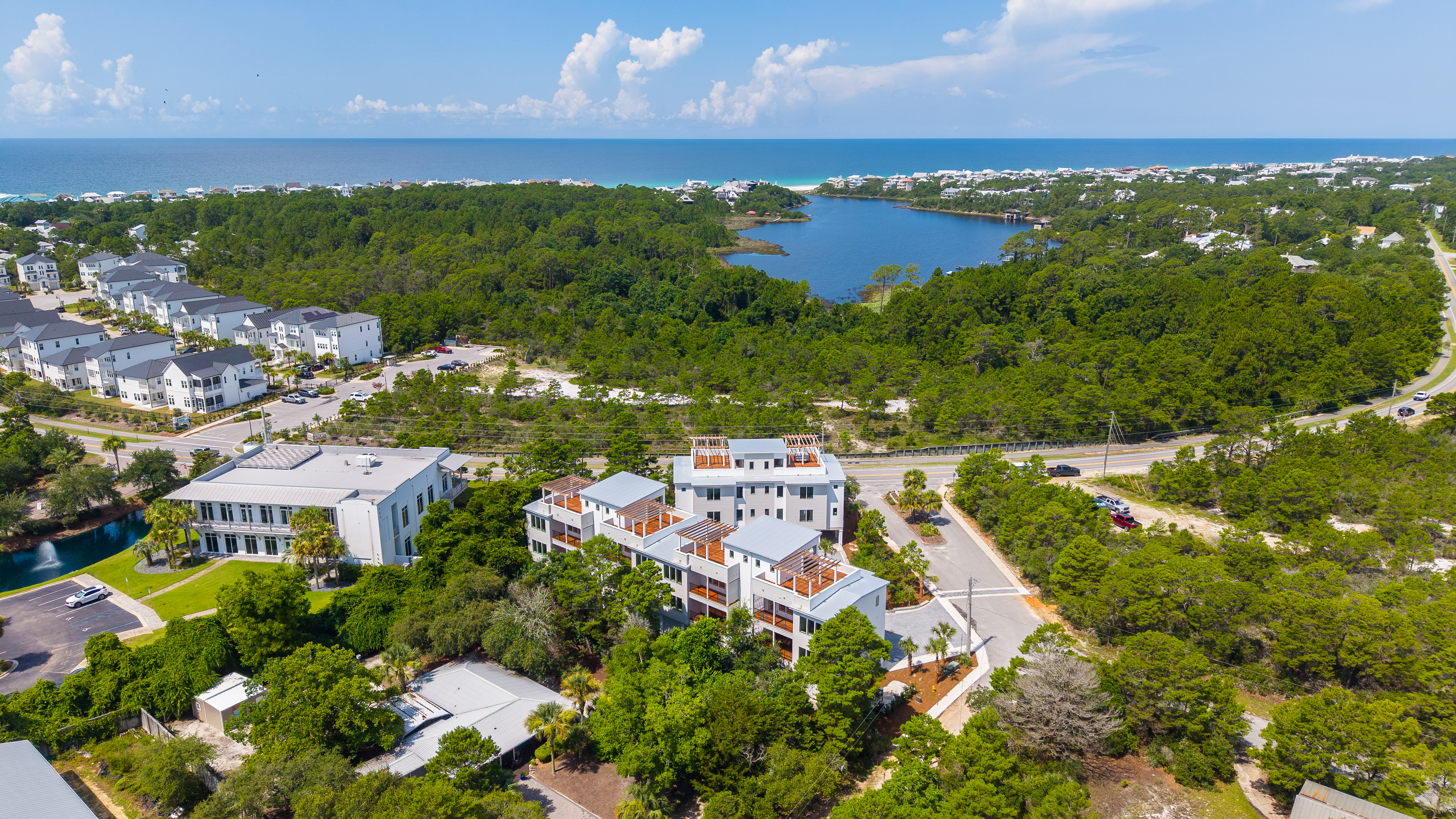  Luxury 30A Townhome with Rooftop Retreat Near Draper Lake and Beach Access - 物件實景
