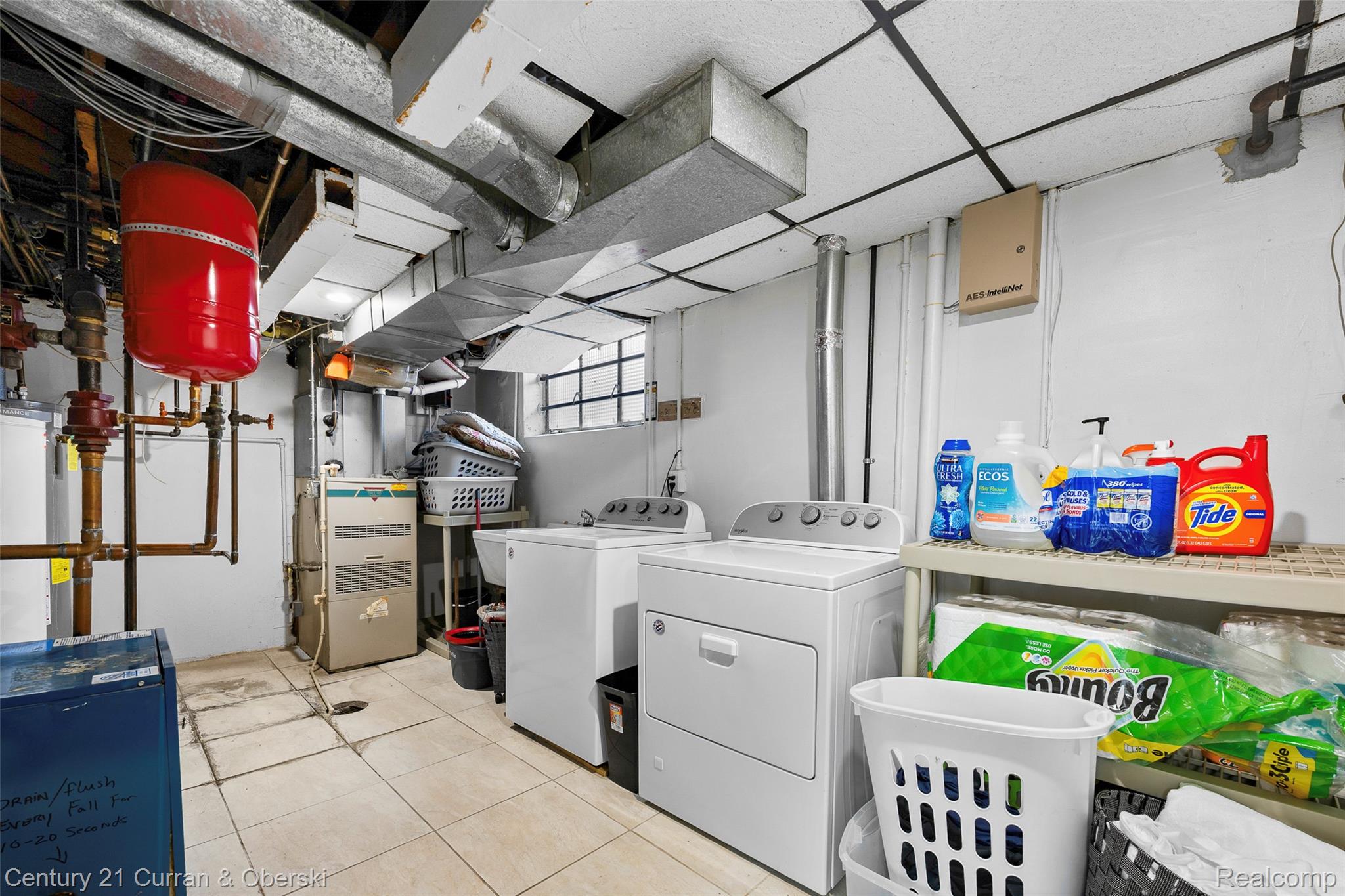 Dearborn, Michigan, 48126, United States, 3 Bedrooms Bedrooms, ,4 BathroomsBathrooms,Residential,For Sale,1979682