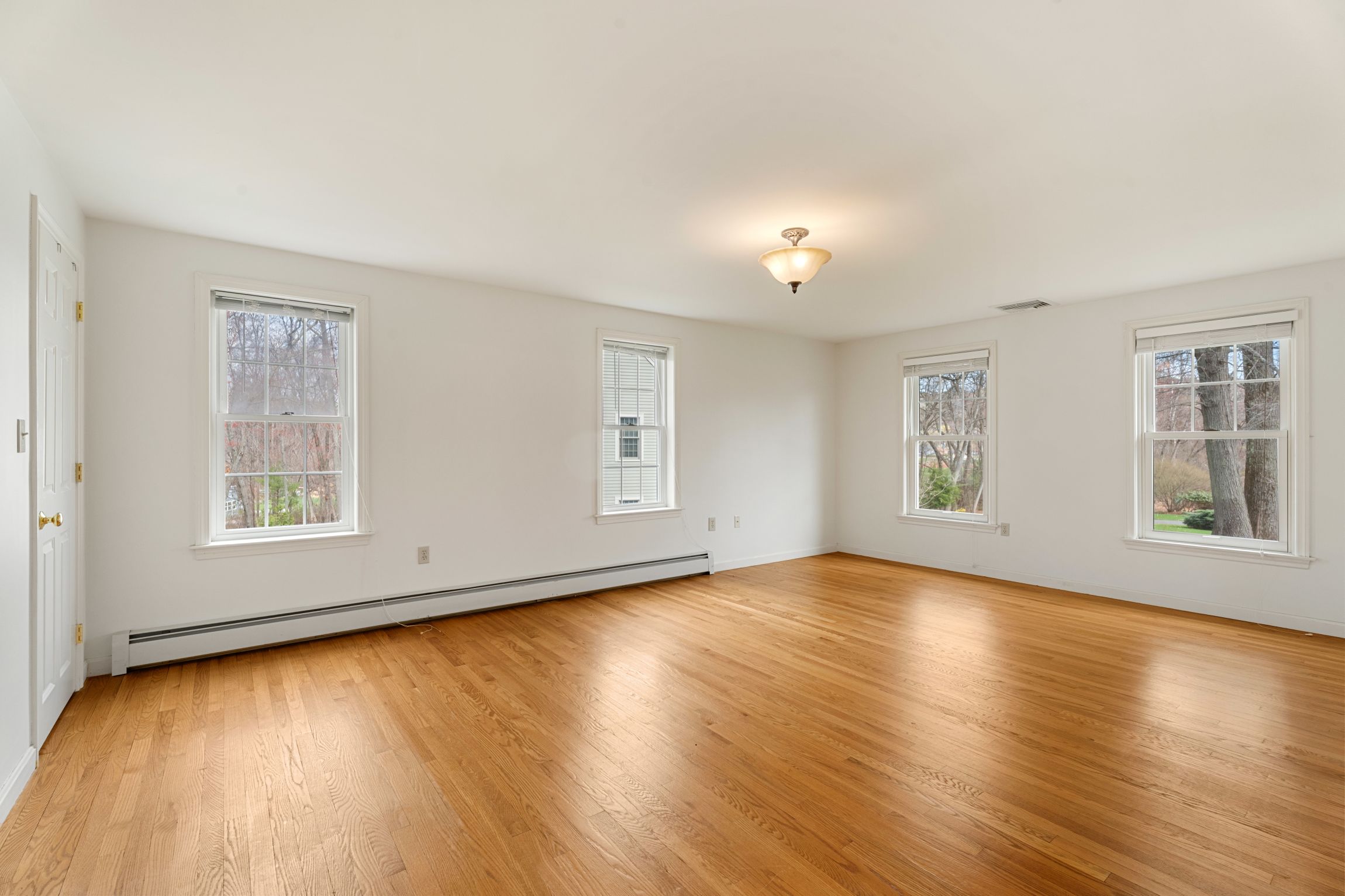  16 Merrimack River Road, Groveland, MA, 01834 - 物件實景