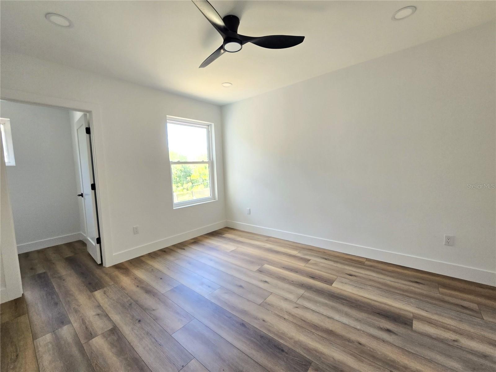 ST PETERSBURG, Florida, 33714, United States, 4 Bedrooms Bedrooms, ,3 BathroomsBathrooms,Residential,For Sale,2036130
