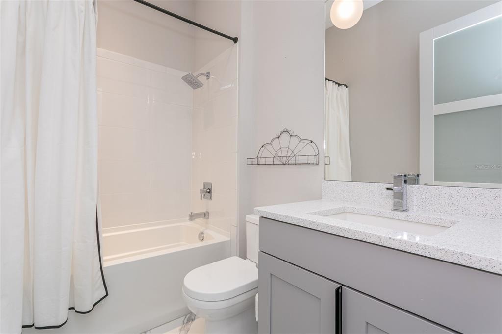 Nokomis, Florida, 34275, United States, 2 Bedrooms Bedrooms, ,2 BathroomsBathrooms,Residential,For Sale,1917205