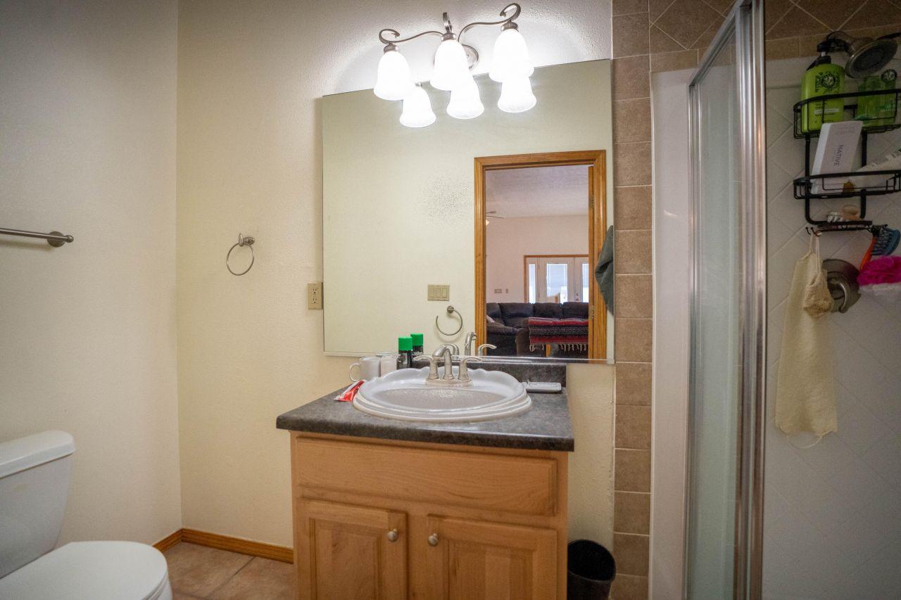 Los Ranchos, New Mexico, 87114, United States, 4 Bedrooms Bedrooms, ,5 BathroomsBathrooms,Residential,For Sale,1720943
