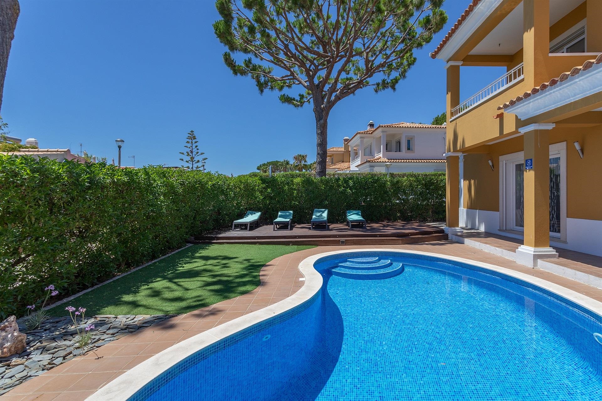 Detached house, 4 bedrooms, for Sale - 物件實景