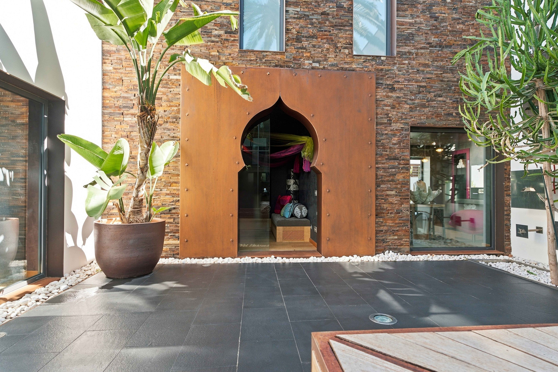  Luxury villa on a wide canal with 31 m mooring - 物件實景