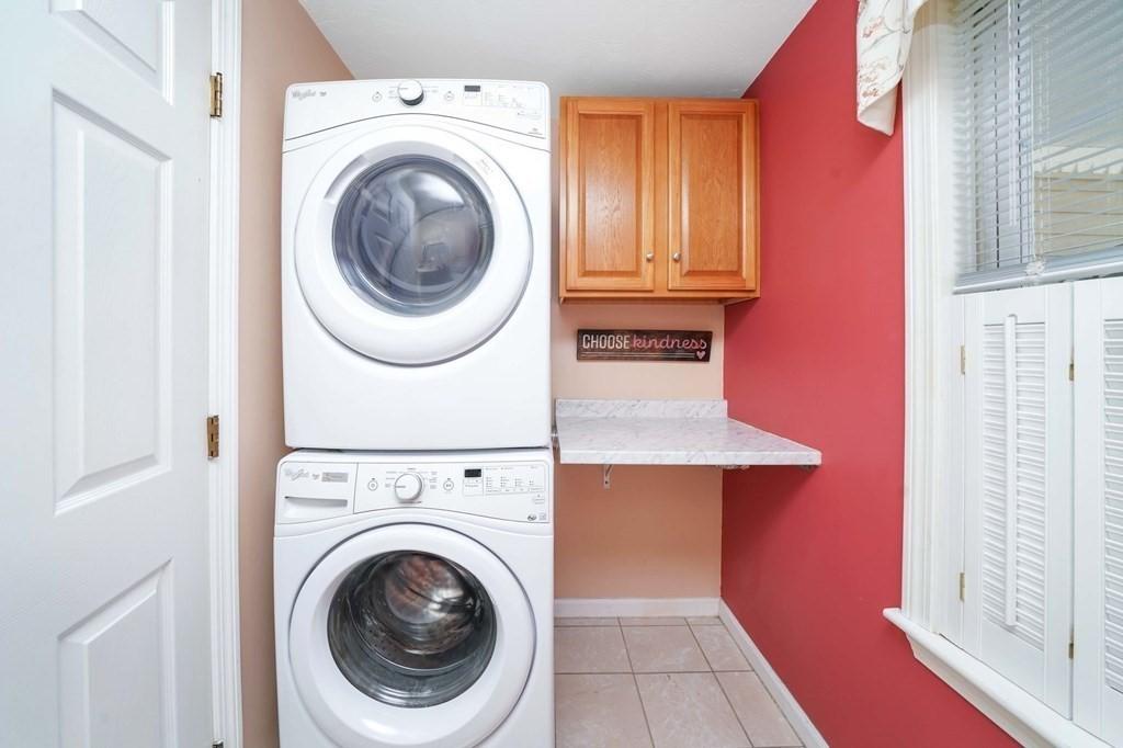 Oxford, Massachusetts, 01540, United States, 4 Bedrooms Bedrooms, ,4 BathroomsBathrooms,Residential,For Sale,1936880