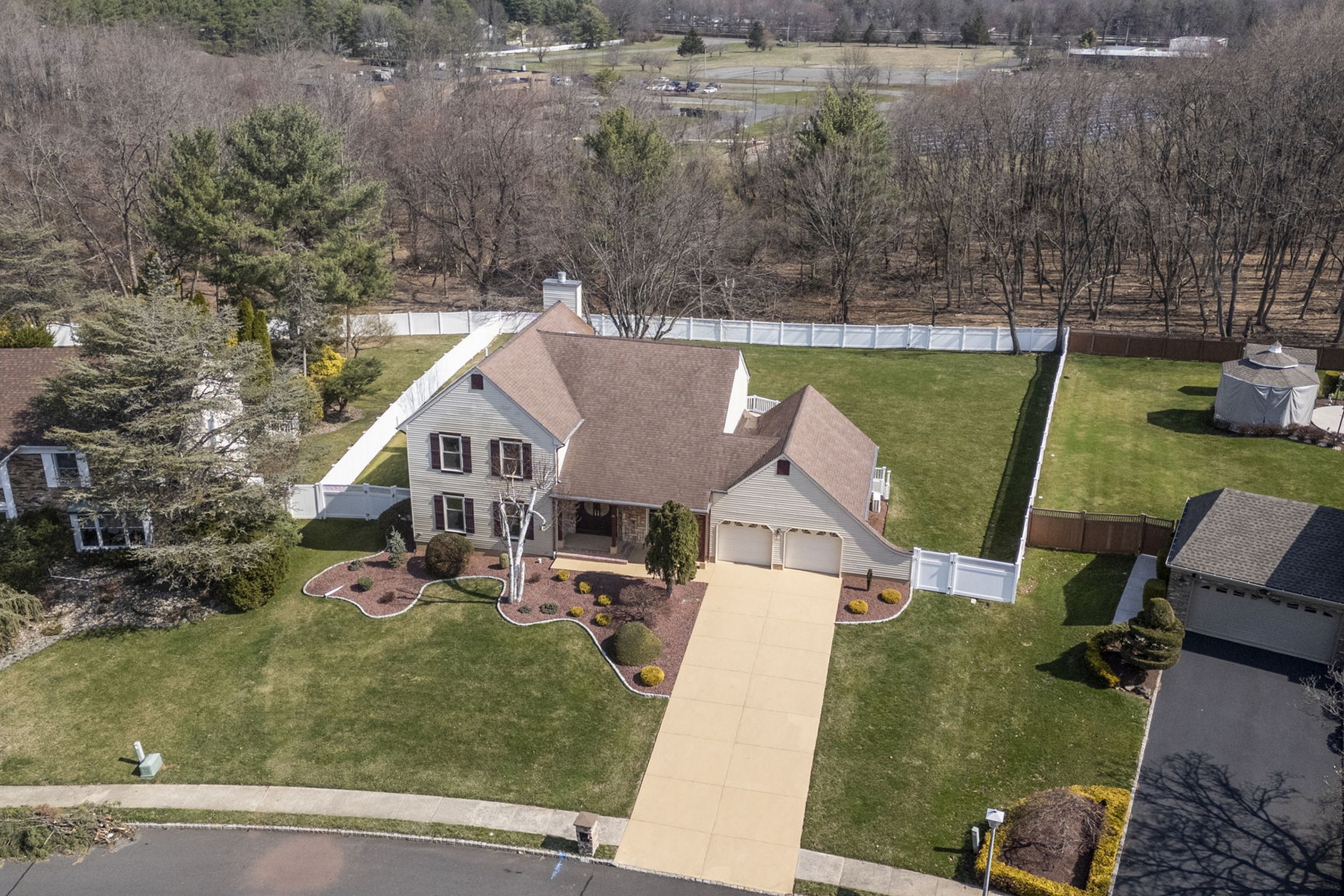  27 Meadow Lane - 物件實景