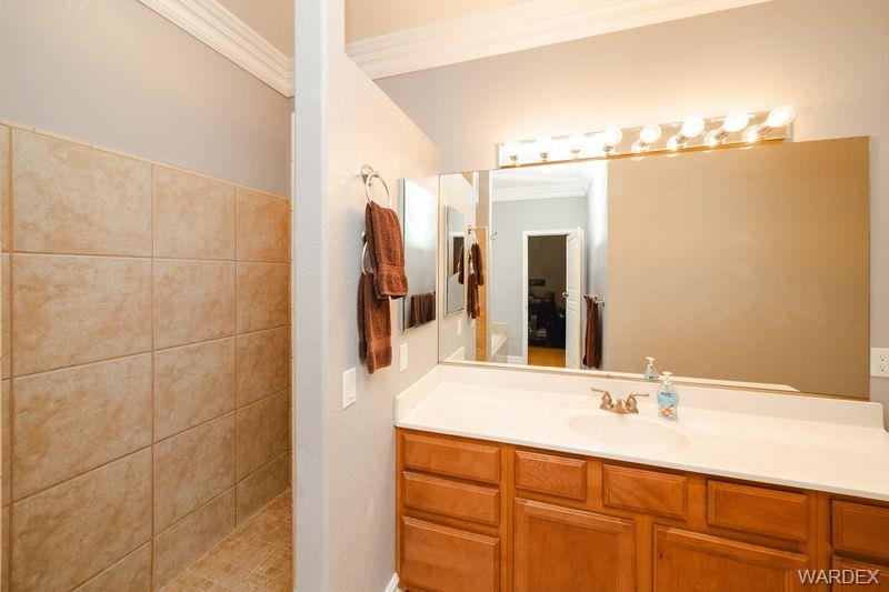 Kingman, Arizona, 86401, United States, 3 Bedrooms Bedrooms, ,2 BathroomsBathrooms,Residential,For Sale,1980873