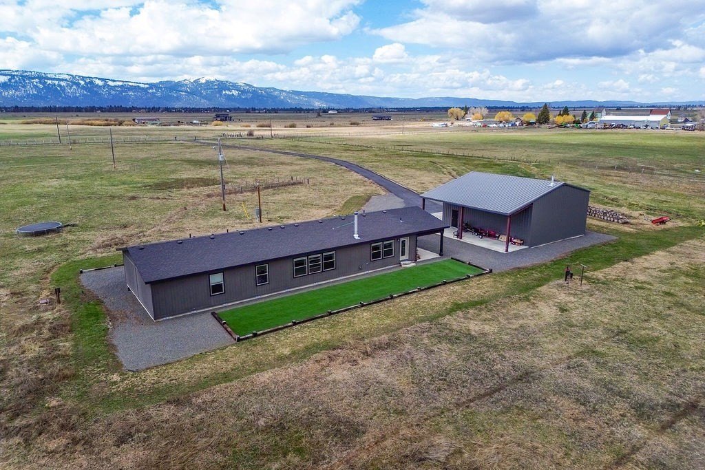 Donnelly, Idaho, 83615, United States, 3 Bedrooms Bedrooms, ,1 BathroomBathrooms,Residential,For Sale,2005150
