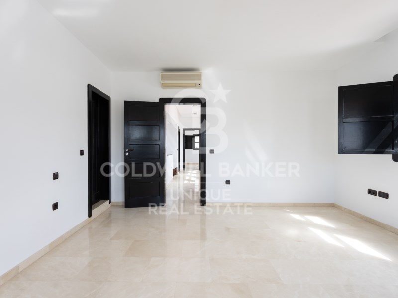 Tenerife, Santa Cruz de Tenerife, Alisios Tenerife, Santa Cruz de Tenerife, Islas Canarias, ES, 5 Bedrooms Bedrooms, ,Residential,For Sale,Tenerife, Santa Cruz de Tenerife, Alisios Tenerife,1608545