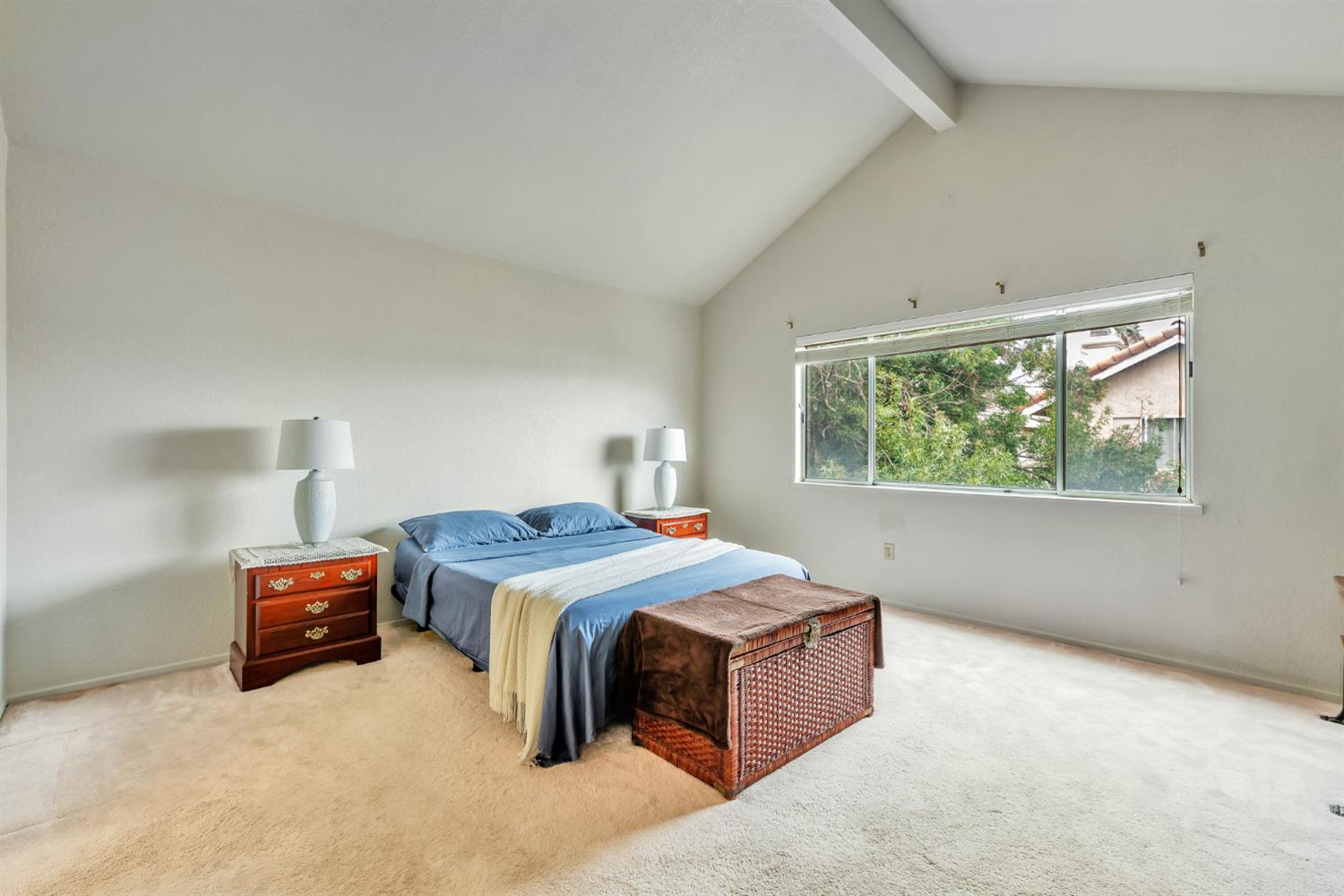 Tracy, California, 95376, United States, 4 Bedrooms Bedrooms, ,3 BathroomsBathrooms,Residential,For Sale,1949007