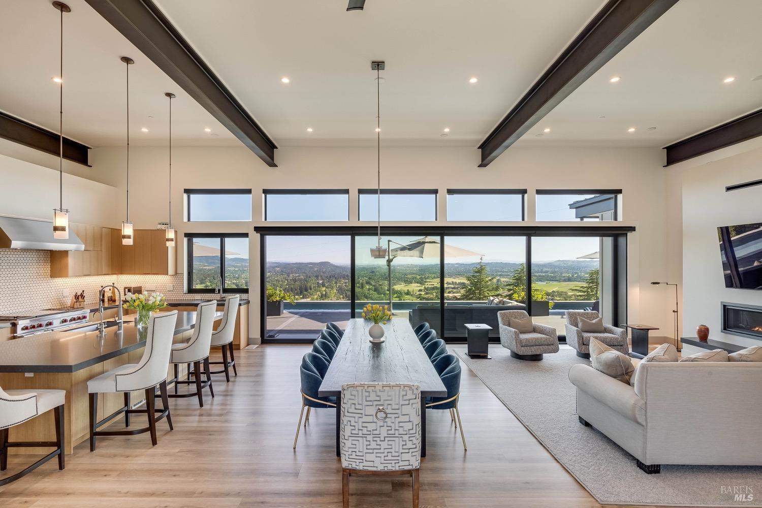 Napa, California, 94558, United States, 2 Bedrooms Bedrooms, ,5 BathroomsBathrooms,Residential,For Sale,1759434