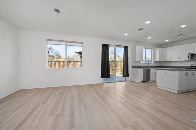 Fallbrook, California, 92028, United States, 3 Bedrooms Bedrooms, ,3 BathroomsBathrooms,Residential,For Sale,2005764