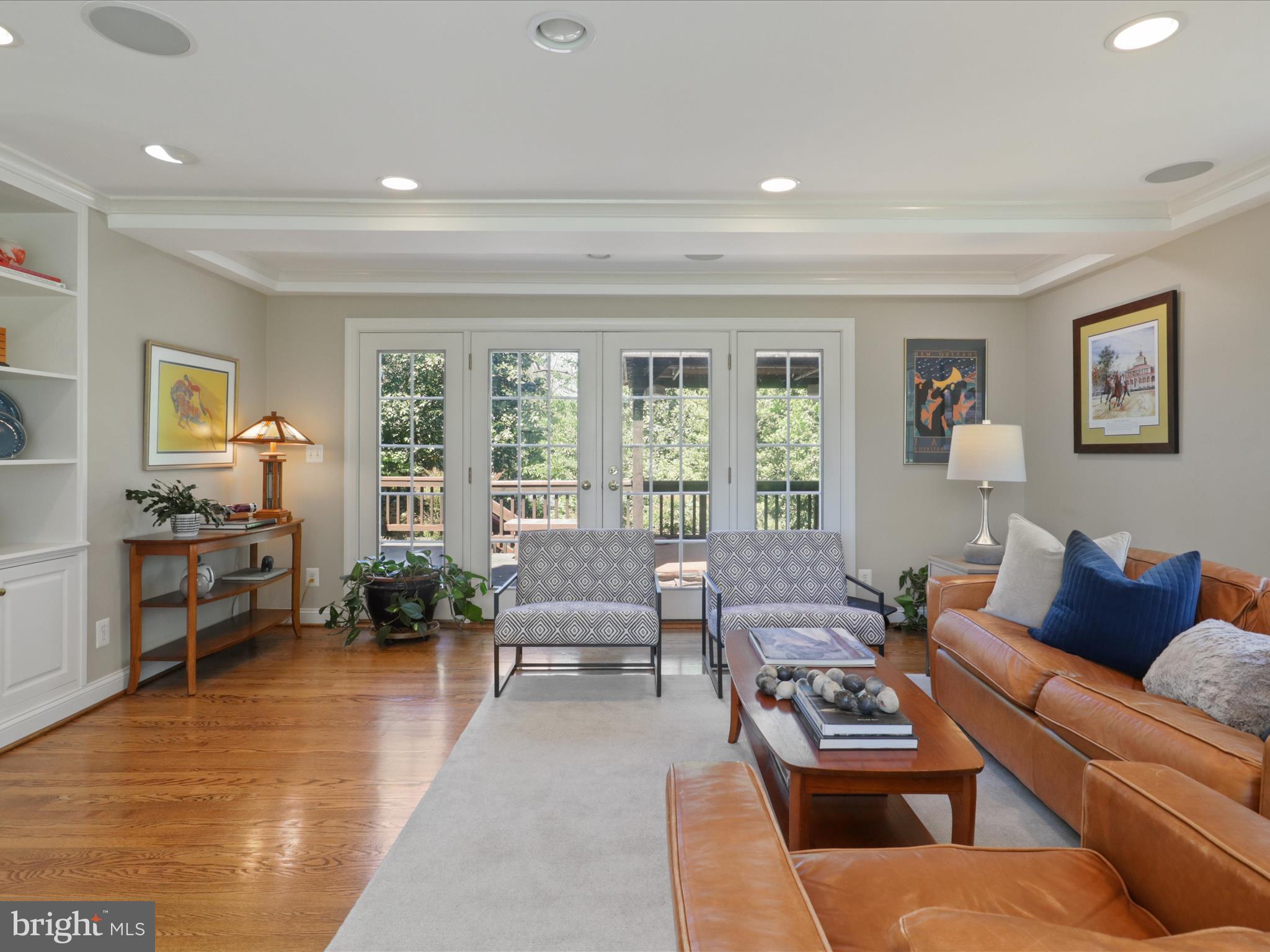 Arlington, Virginia, 22207, United States, 4 Bedrooms Bedrooms, ,4 BathroomsBathrooms,Residential,For Sale,1792386